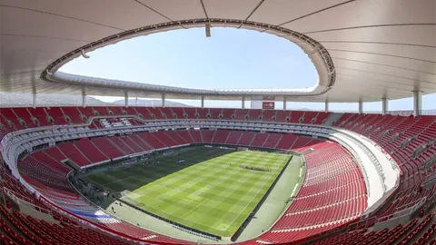 “消息称西汉姆球员或成特里皮尔转会目标，合同即将到期”