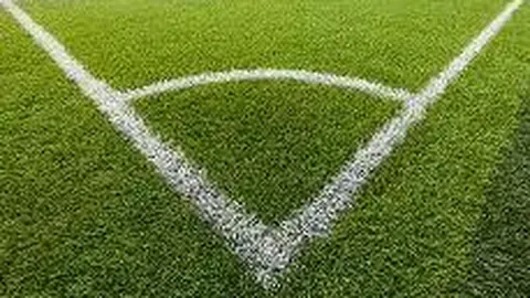 小蜘蛛本赛季进球20球，除哈兰德外独占曼城前锋榜首位。